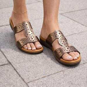 Easy Spirit Brixton3 Bronze Comfort Sandals - Sizes 10 & 11 Reg - New in Box